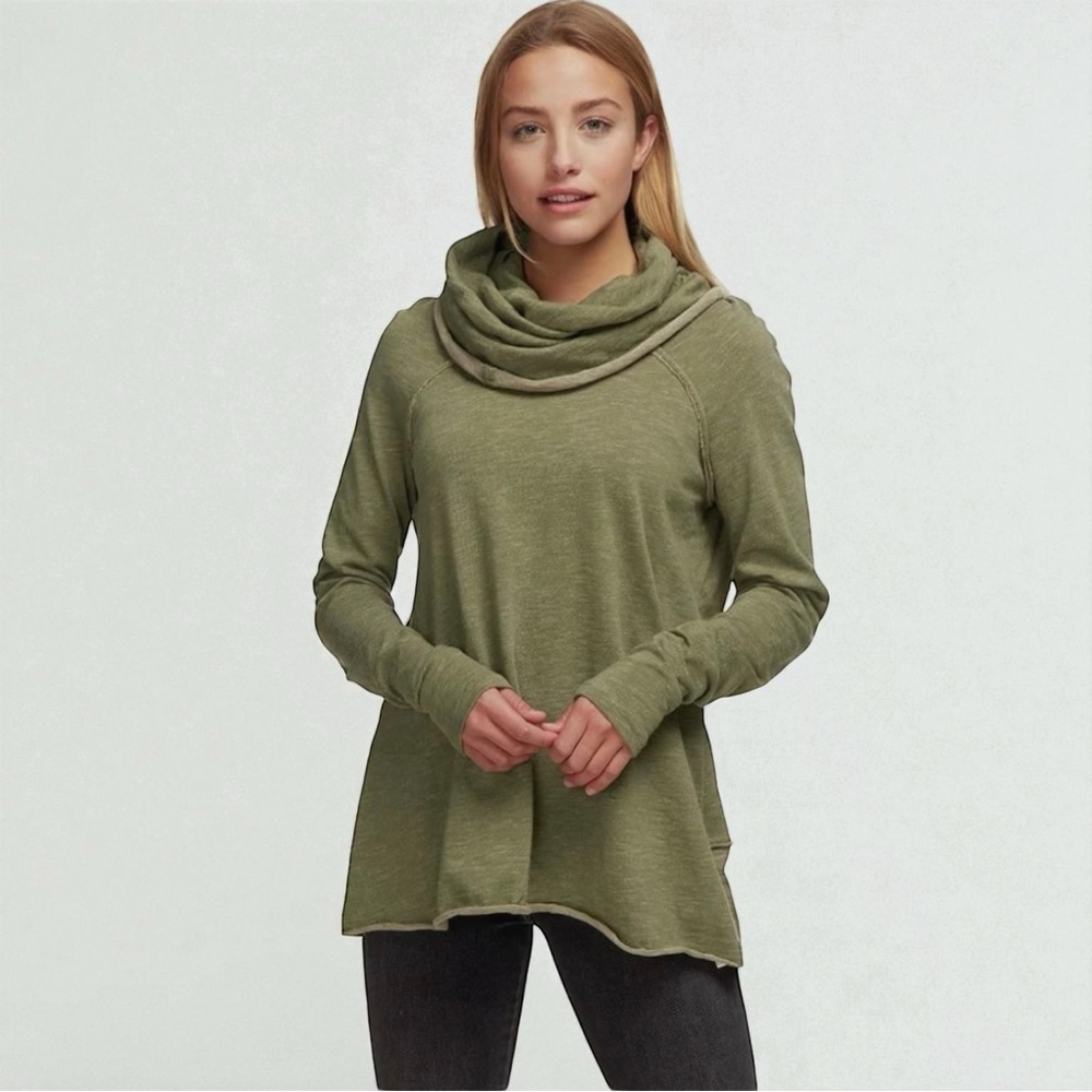 🌻Free People FP Beach Cocoon Pullover One Size